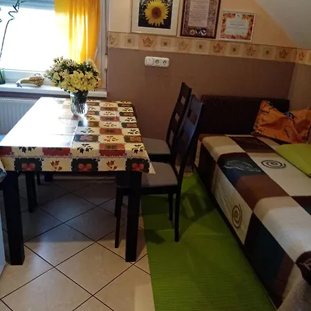 Margaret Apartment Egerszalok