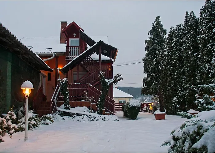 Margaret Lägenhet Egerszalók