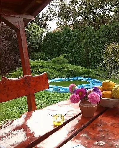 Margaret Lägenhet Egerszalók